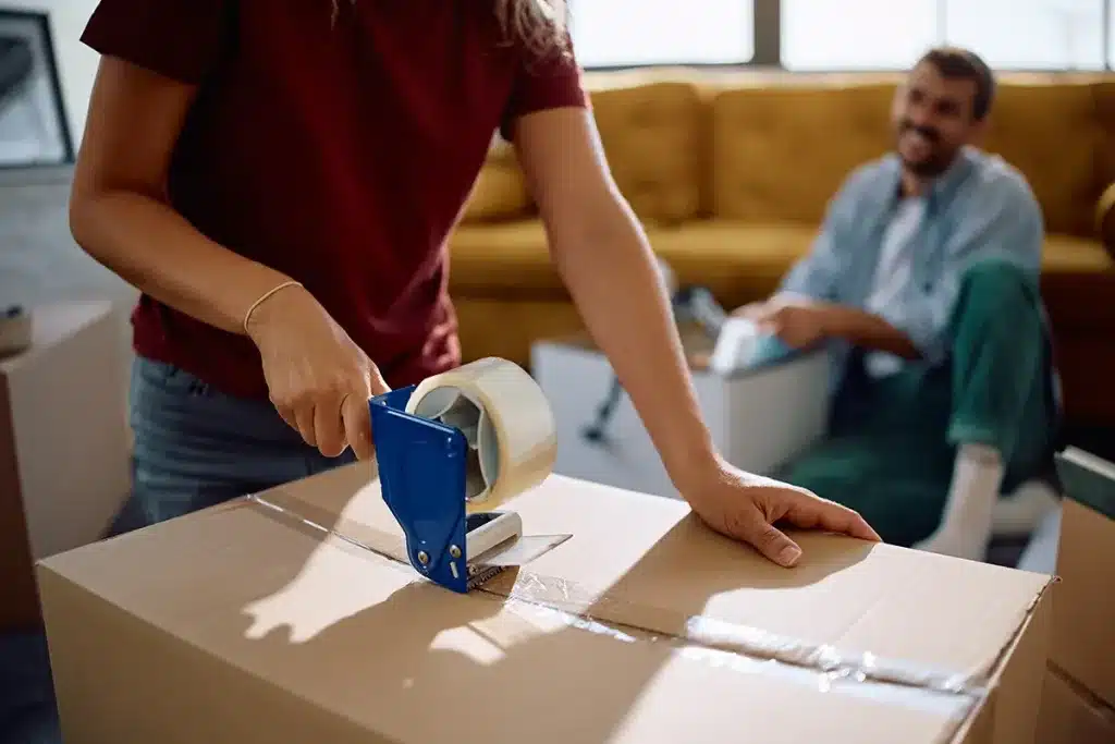 using packing tape moving boxes